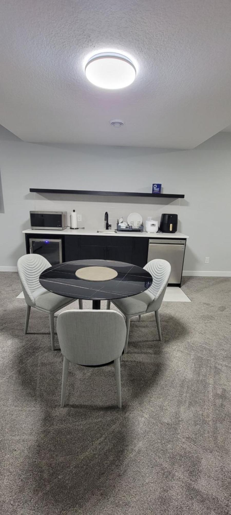 Cozy 1 Bedroom Basement In Southwest Apartment Calgary